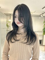 ヴィア 京都烏丸(Via)&nbsp;レイヤーカット/レイヤースタイル/ブルーブラック/10代/20代