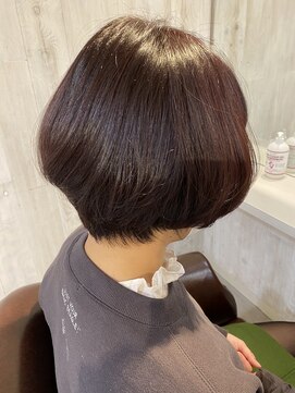 アマンヘアーサウス 吉祥寺南口店(Aman hair-s) ダークピンクなショートボブby Lisa 【Amanahir吉祥寺】
