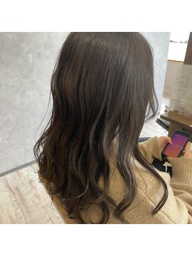 シキ(C key) 暗めぶるーあっしゅ