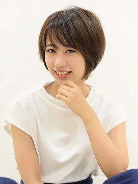 レイ(Lei) 《Lei 浅井》カジュアルショートボブ