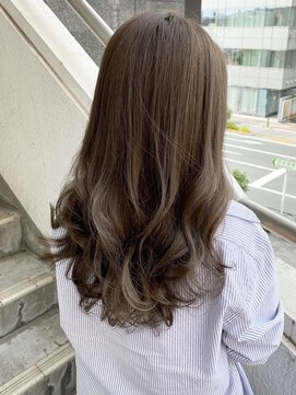 ローラン(ROULAND) 【ROULAND石川】柔らかなラベンダーベージュ