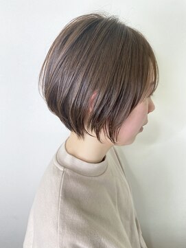 ルチェア ヘア(Lucea Hair) ショートボブベージュカラー