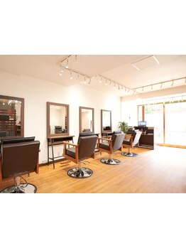 《三鷹駅★カット\3300》三鷹駅8分のずーっと通えるお手頃サロン♪こだわりの技術をプライベート空間で☆