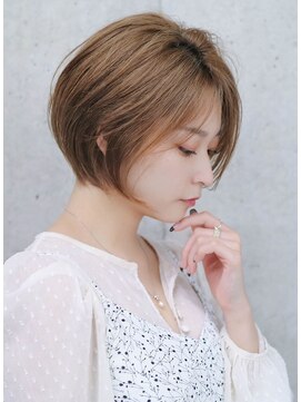 アウラ 近鉄八尾駅前店(Aura) ショートヘア ショートカット 大人ショート ショートボブ