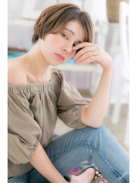 ミック ヘアアンドメイク アップ 駒込店(miq Hair&Make up) 大人かっこいいカーキアッシュ小顔ショートウルフb1
