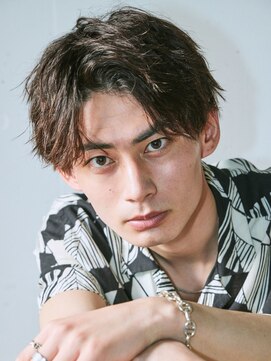 リトル アイズミ バイ ヴィーヴル(little aizumi by BIVRE) ツイストリバースアップバング