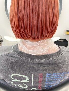 ヒビヲ(HIBIO) ダブルカラーピンクカラーオレンジカラーケアブリーチミニボブ