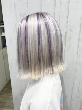 オアフ(Oahu) white*pale purple