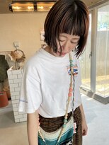 レオ(LEO.)&nbsp;アンブレラカラーな個性派スタイル