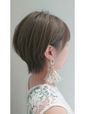 外はねショートボブ