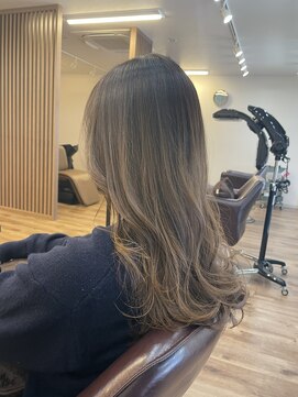 オフィーリア(Ophelia) #グレージュ　#アッシュ　#リタッチ　#ベージュ