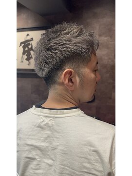 天翔 ★岩本翔太★天翔/ケアブリーチ/グレー/シルバー/メンズ／