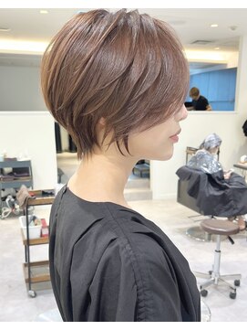 アンド ストーリーズ(&STORIES) 前下がりショート/絶壁解消/30代/40代/50代【橋本】