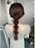 編み下ろし　玉ねぎヘアアレンジ　三つ編み　参列ヘア
