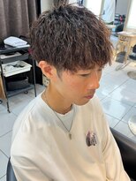 アイズ 海老名(AIZU)&nbsp;ツイストスパイラルパーマ マッシュパーマ メンズカット 眉毛