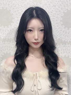 アンジェロ カリノ(Angelo Carino) 暗髪/黒髪スタイル/韓国ヘア/巻き髪/韓国風