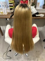 ココルアナ(coco luana)&nbsp;ブリーチ、ハイトーン、ケアブリーチ、韓国、前髪カット