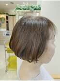 ショートボブ
