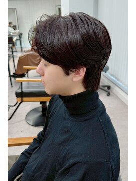 ネオリーブ クーロ メゾン 横浜(Neolive curro Maison) 韓国マッシュ センターパートフェザーパーマ MEN’S HAIR