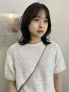 ユー(yew) ミディアムレイヤーカット/ウルフレイヤーカット/顔まわりカット