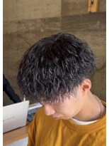 メンズギフト(men's GIFT)&nbsp;刈り上げツーブロックツイストスパイラルパーマメンズマッシュ