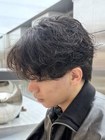 フィフスパーク(fifth PARK)&nbsp;渋谷波巻きスパイラルパーマシャドウパーマメンズセンターパート