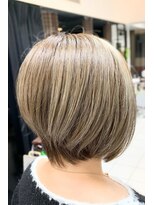 ヘアースタジオ ジェイワン(hair studio J ONE) 30代40代50代大人ナチュラルショートボブ/脱白髪染め/白髪ぼかし