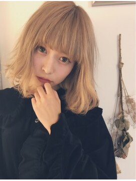 ジーナ(XENA) ミルクティーベージュボブ