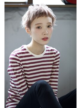 クロム バイ リエット(Chlom by Lietto) Chlom ☆立体感レイヤーホワイトショート　TEL 0364574337