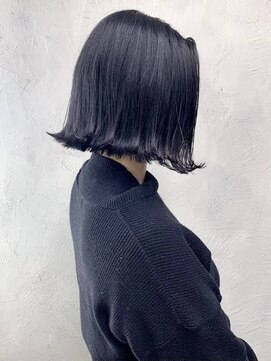 オルタ 反町(alter) くすみブルー×切りっぱなしボブ