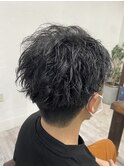 マッシュパーマ/チャコールグレー/暗髪/ツーブロック刈り上げ
