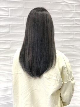 シイカ(siica) siica◇マゼランクアトロカラー