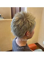 シェロヘア(cielo HAIR)&nbsp;ブリーチカラー×ショート