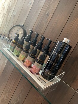 ワン(ONE)の写真/頭の筋膜をほぐしマッサージすることで、リフトアップが期待できる小顔スパが人気◎日々の疲れを癒します♪