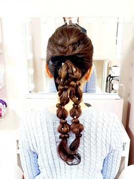 ヒャン(hyang) ポニーテールツインアレンジ