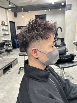 レベル 葛西店(LEVEL) ツイストパーマ スキンフェード メッシュ メンズカット 葛西