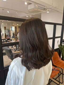 アッシュベージュカラー