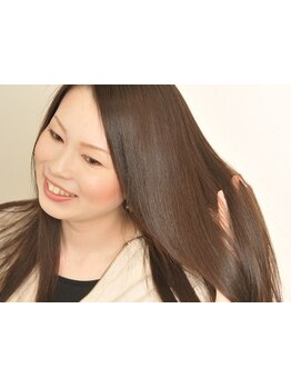 決まったトリートメントはなく、全てオーダーメイドで調合！髪質改善と"今後のダメージ対策"もお任せ☆