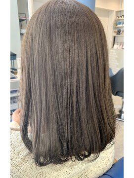 アンビエンテ(ambiente) アッシュベージュ  外国人風カラー　イルミナカラー 【上田】