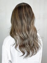 アイティーバイアルバム 八王子店(IT by ALBUM) ワンブリーチバレイヤージュ_マッシュショート_ba340601