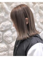 モアナ バイ ヘッドライト 沖縄東崎店(Moana by HEADLIGHT) Moana【東崎】#白髪ぼかしハイライト#ボブ#髪質改善