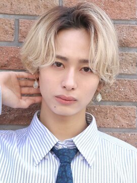 アーリー(Ali'i) ニュアンスパーマセンターパートウルフメンズパーマ