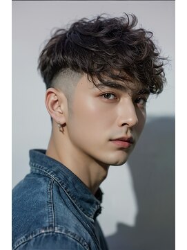 オリジンズヘアーセカンド 守谷店(Origins hair 2nd) フェードカット&スペインカールパーマ