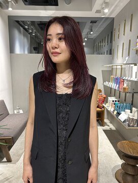 ミリ(milli Produce by ITAKURA) 暖色赤色ロングレイヤー