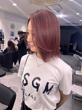 キング 梅田(K!ng) 縮毛矯正髪質改善ハイライトレイヤーカット梅田美容室エクステ