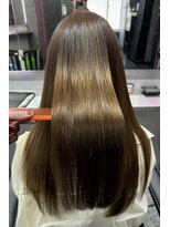 スライバイリアオオサカ(Sly By Ria OSAKA)&nbsp;酸熱トリートメント/髪質改善【梅田】【大阪】