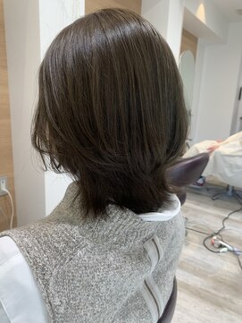 アイズ(Aizu) 【Ａizu  政次】透明感アッシュカラー