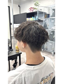 コードバイケンジ 戸塚(CODE by KENJE) 波巻きパーマ×刈り上げマッシュ【戸塚/メンズ】