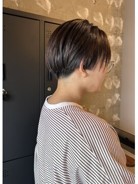 フープ 川越(hoop) ストレートなハンサムショートスタイル