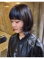 アトレアネックス(attrait ANNEX)&nbsp;☆ミッドナイトブルー・フェイスレイヤーボブ☆